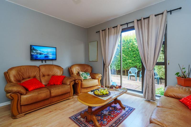 1 Bedroom Property for Sale in Plumstead Western Cape